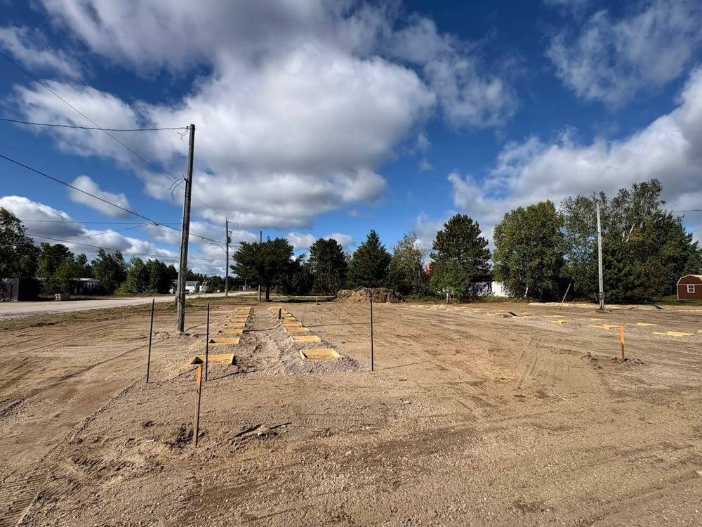 Home bases prepared on site in Ignace