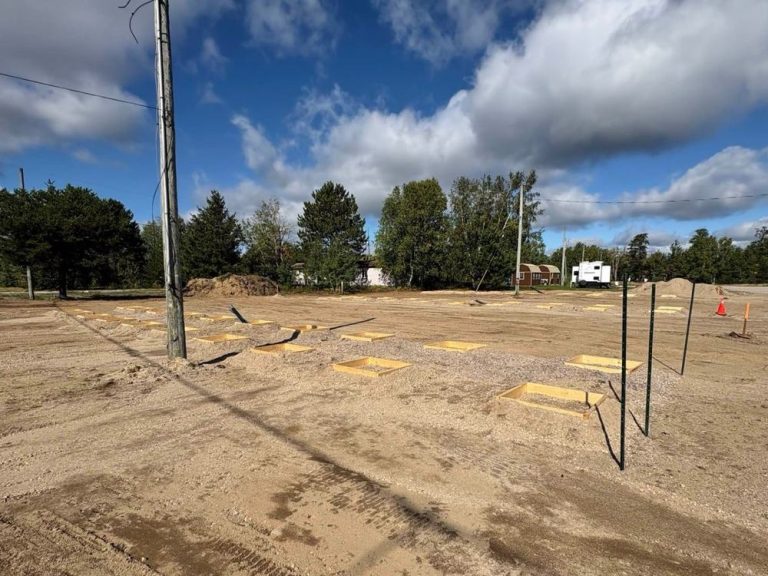 Home bases prepared on site in Ignace